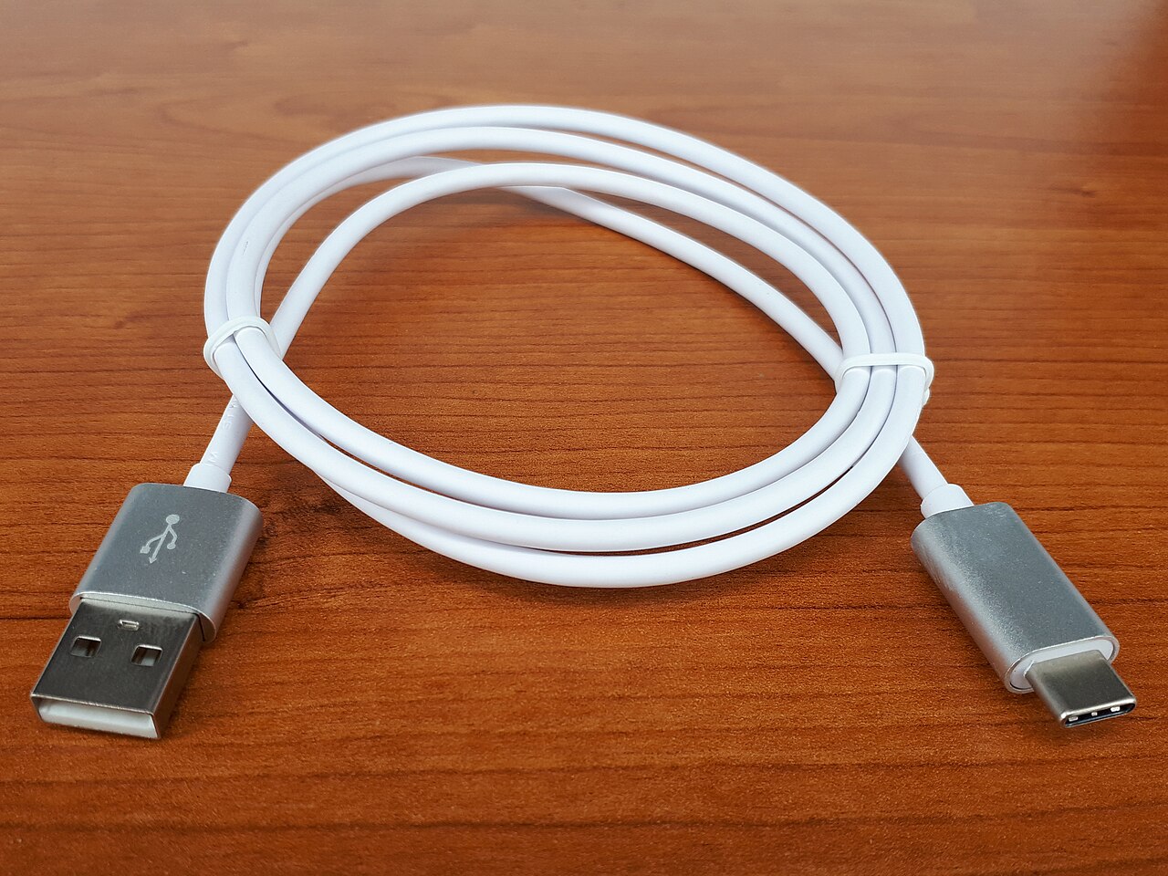 USB-C to USB-C Cable (2m)